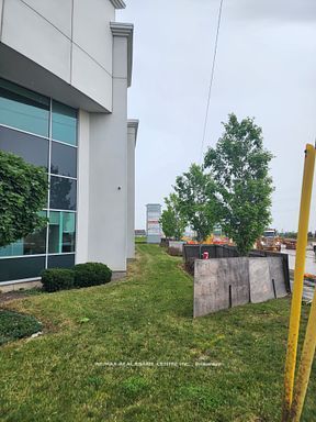 Additional image 3 of 202-30 Topflight Drive, Mississauga, ON, L5S 0A8