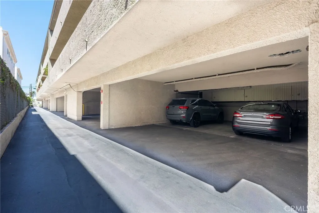4647 Willis Ave, Sherman Oaks, CA 91403