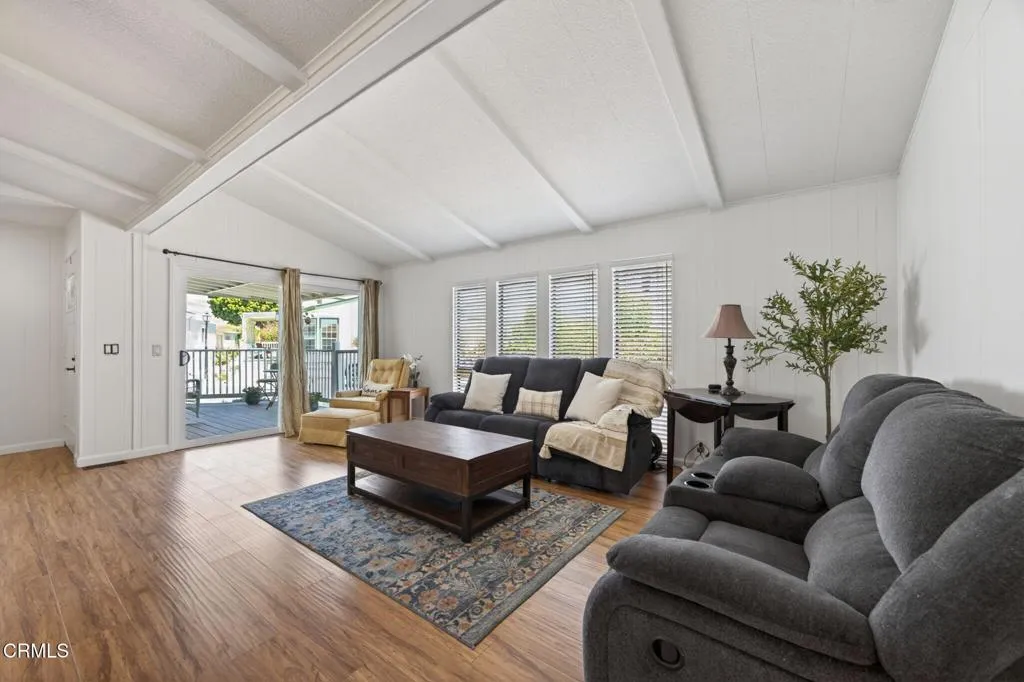 Additional image 61 of 84 Poinsettia Gardens Drive, Ventura, CA 93004