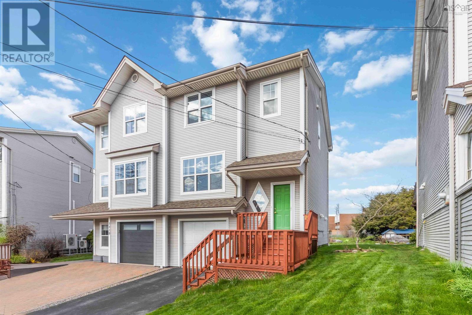 5820 Gainsborough Place, Halifax, NS, B3K6B3