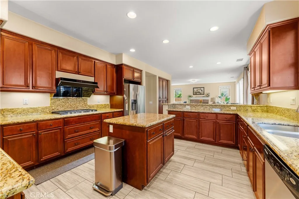 Additional image 11 of 14611 Gannet Street, Eastvale, CA 92880