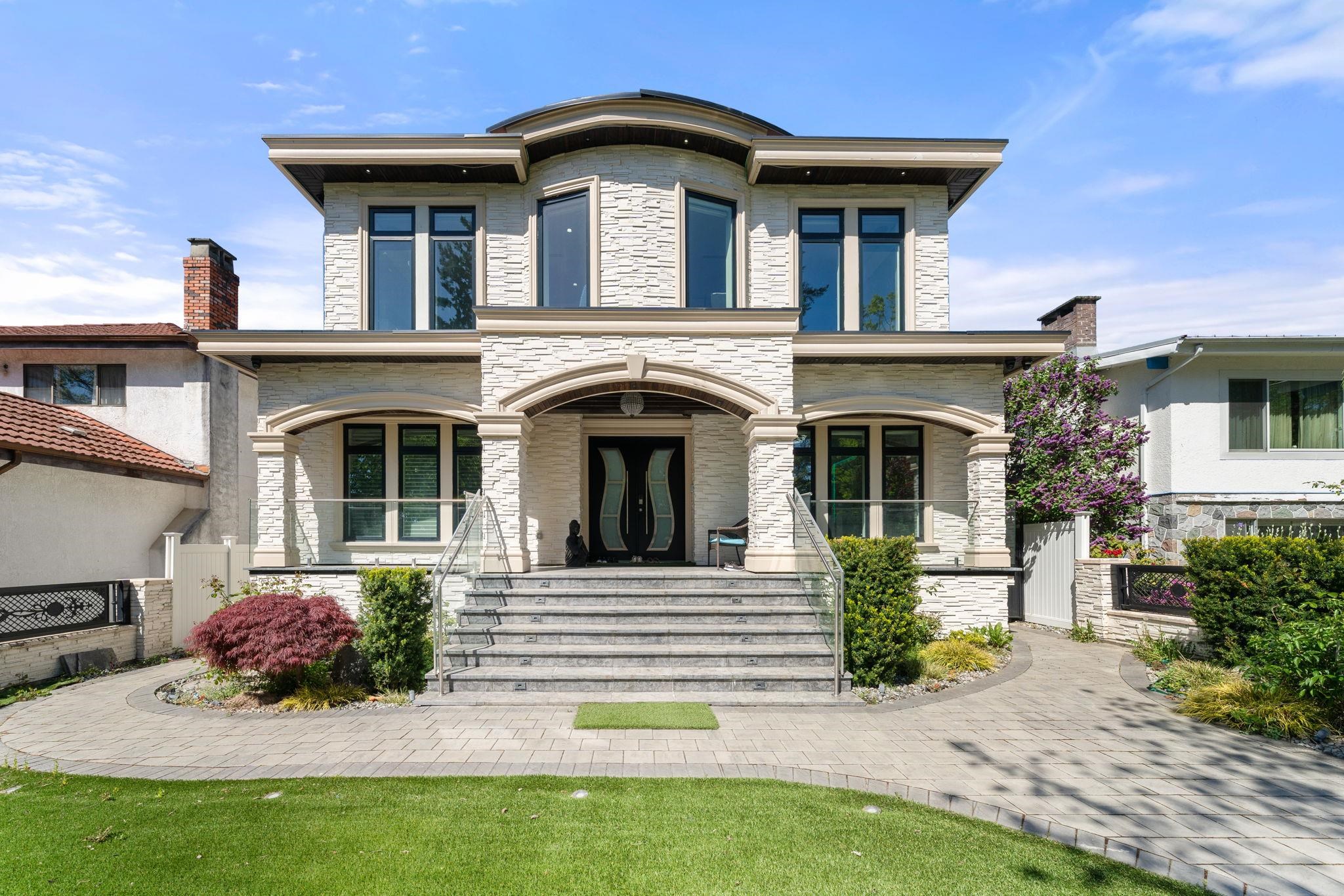 3419 48th Avenue E, Vancouver, BC, V5S 1H6