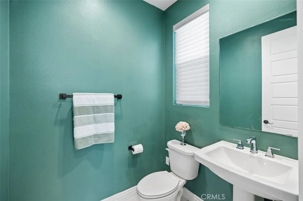 Additional image 16 of 254 Tank, Irvine, CA 92618