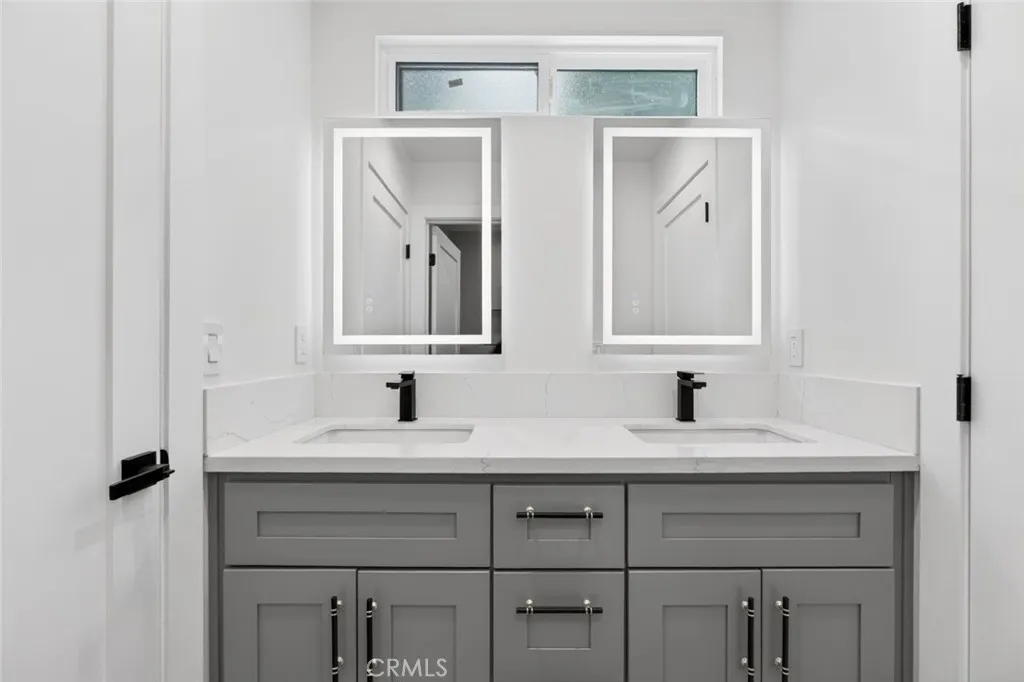 Additional image 101 of 17064 Escalon Drive, Encino, CA 91436
