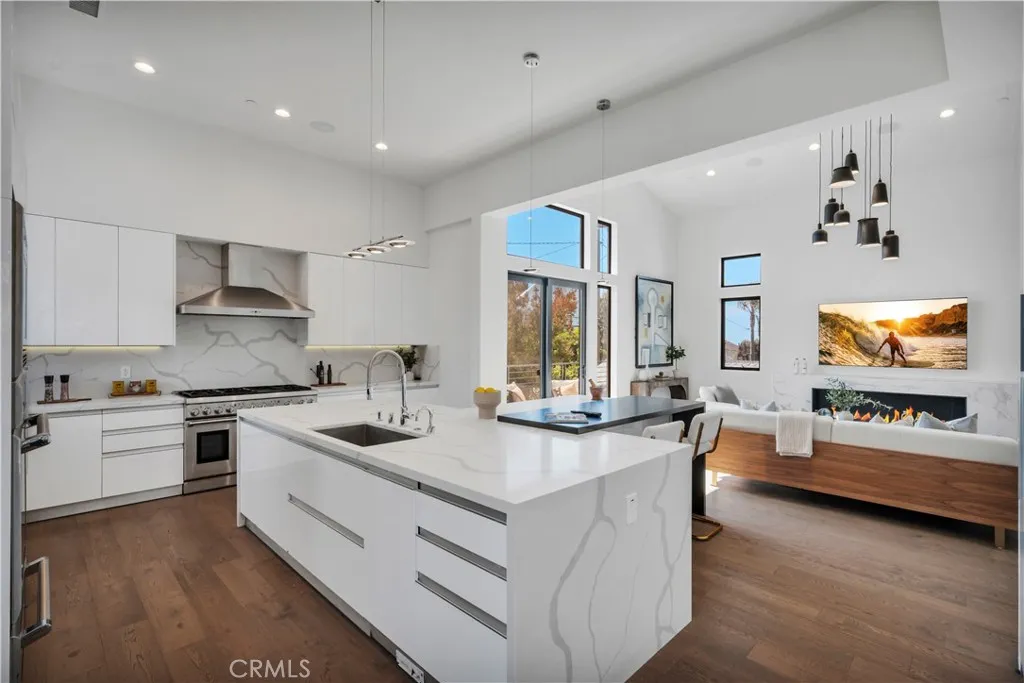 Additional image 23 of 332 Avenue E, Redondo Beach, CA 90277