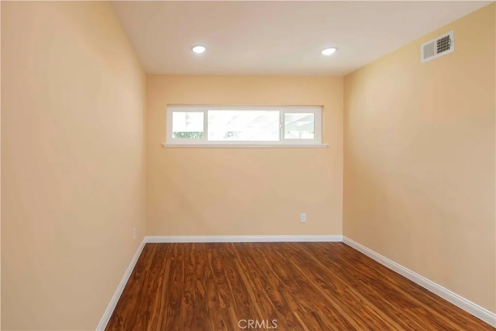 Additional image 47 of 7630 Minstrel Ave, Canoga Park, CA 91304