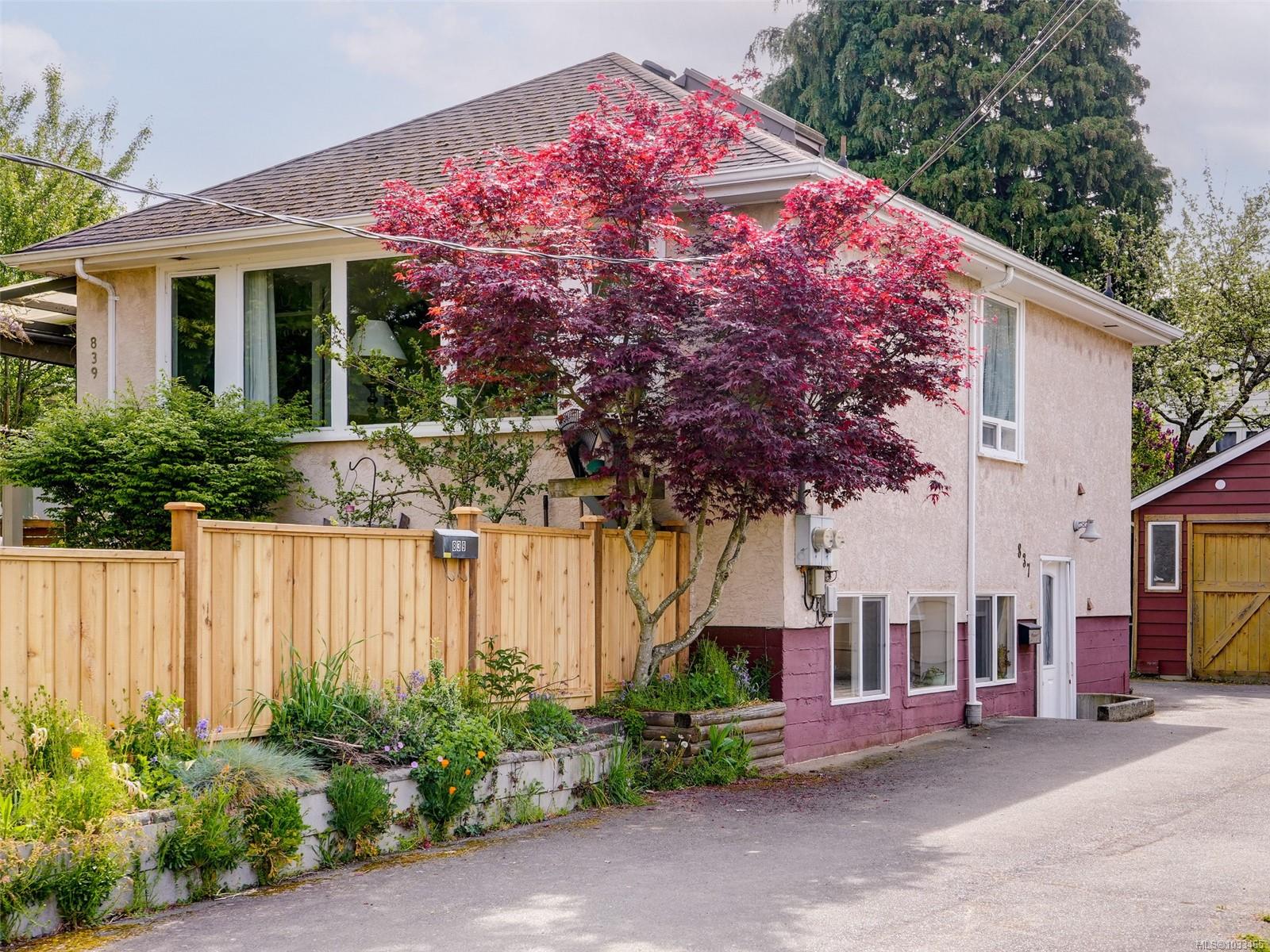 837 Villance Street, Victoria, BC, V8X 2P5