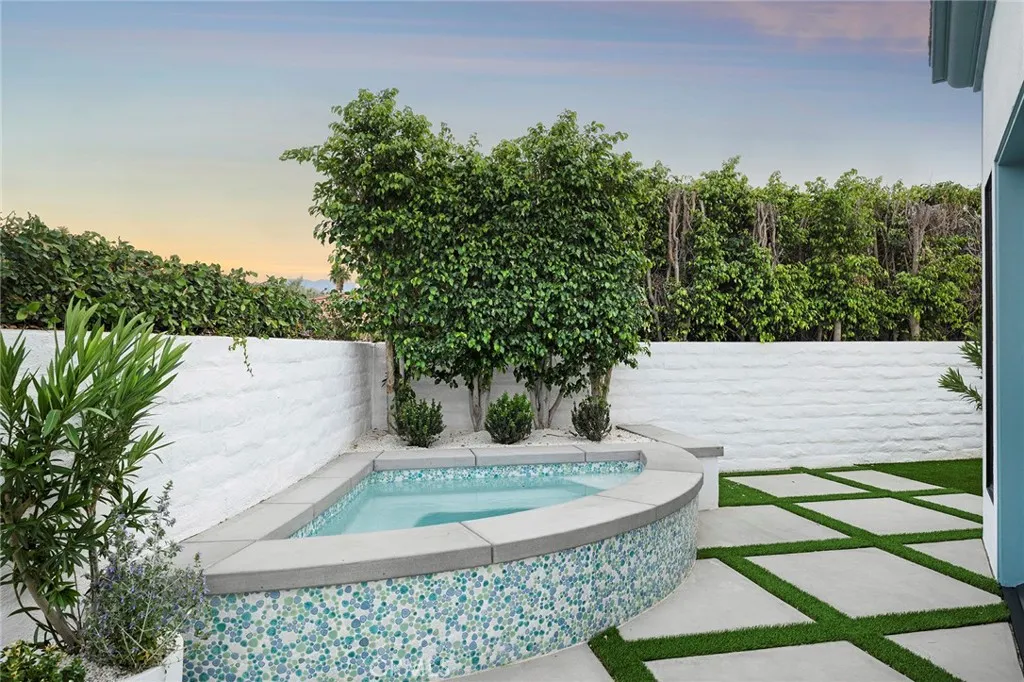 45355 Taos Cv, Indian Wells, CA 92210