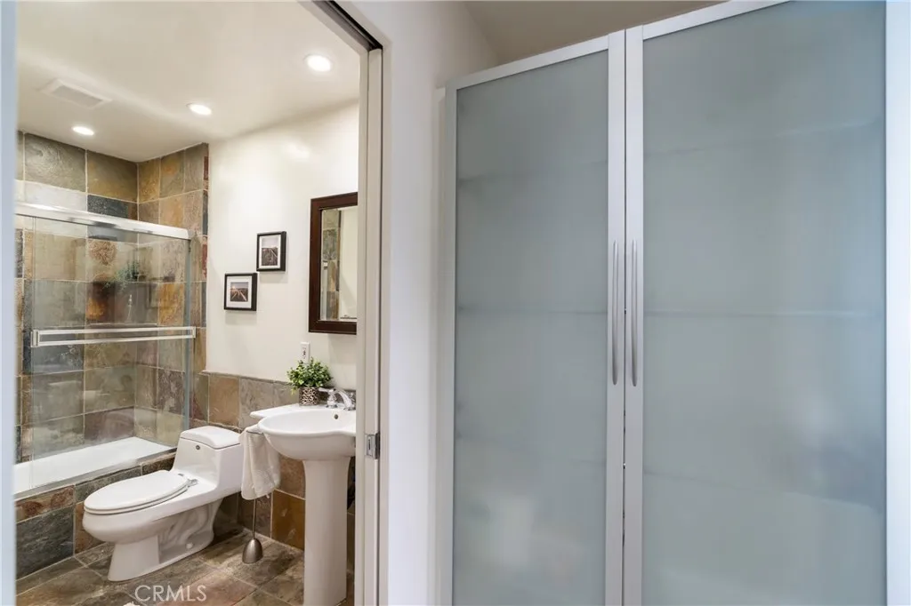 Additional image 12 of 740 N Kings Road Unit 208, West Hollywood, CA 90069