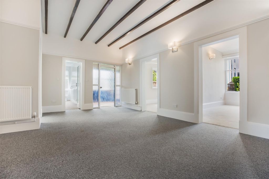 Additional image 2 of 3 bed flat for saleMargaret Street, Greenock PA16