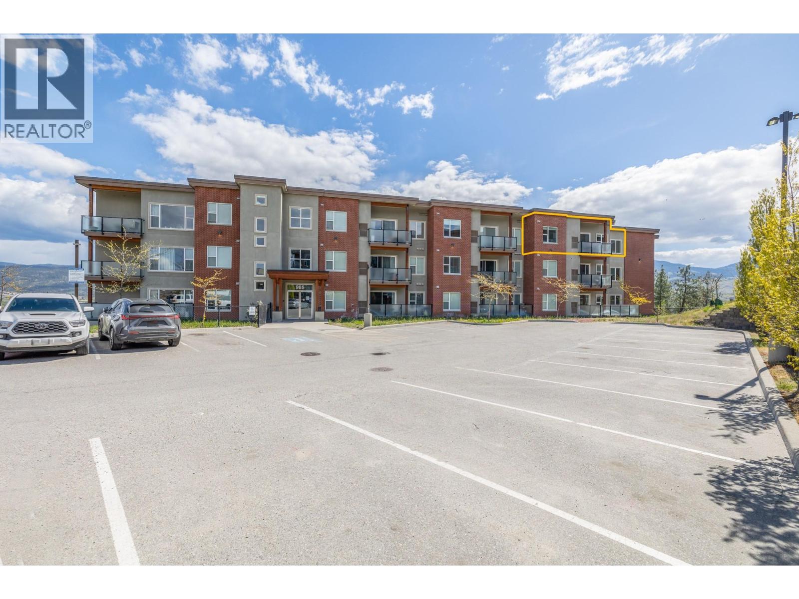 308-985 Academy Way, Kelowna, BC, V1V3C8