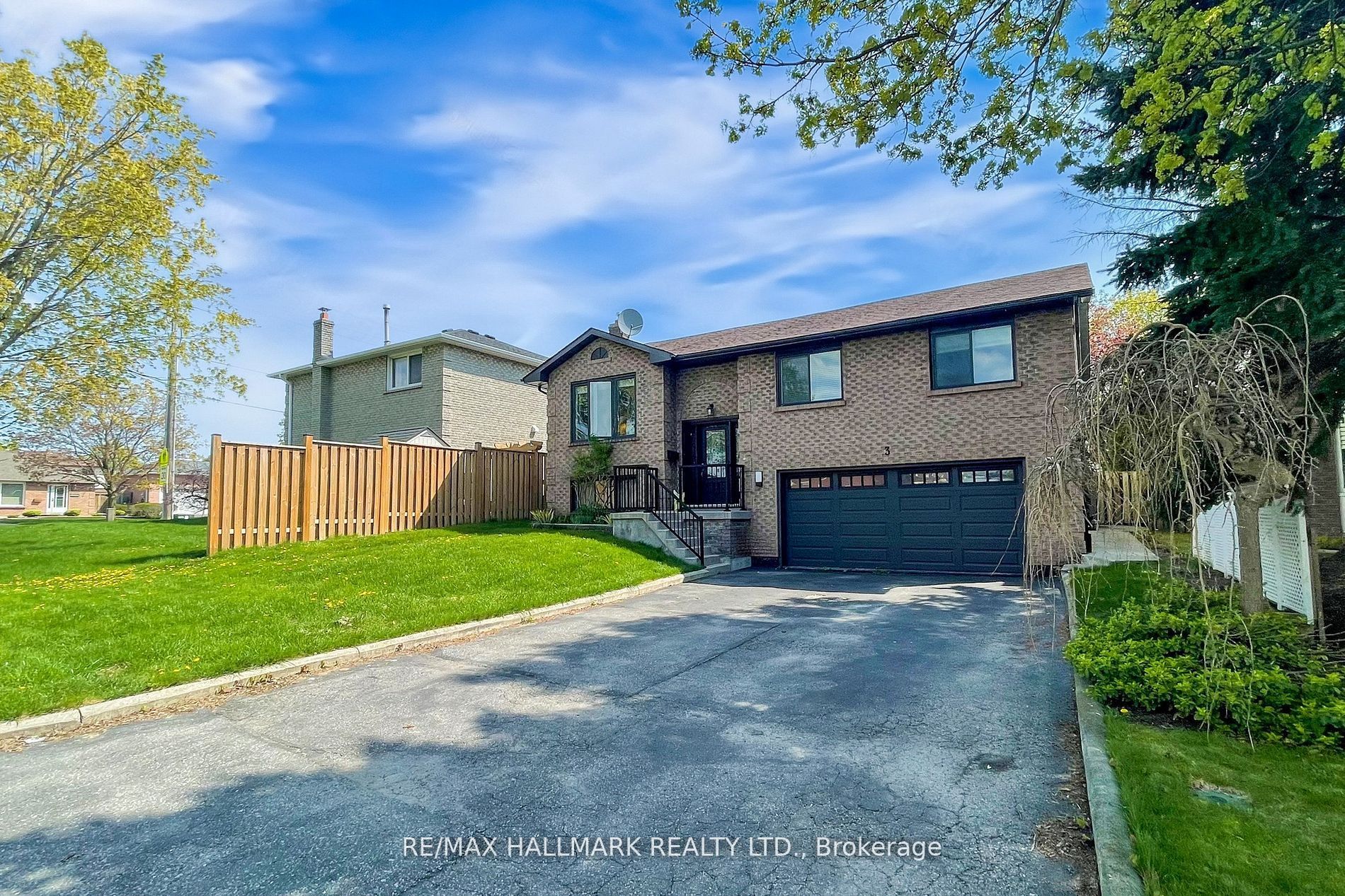 Additional image 2 of 3 Cherry Blossom Crescent, Clarington, ON, L1E 1H1