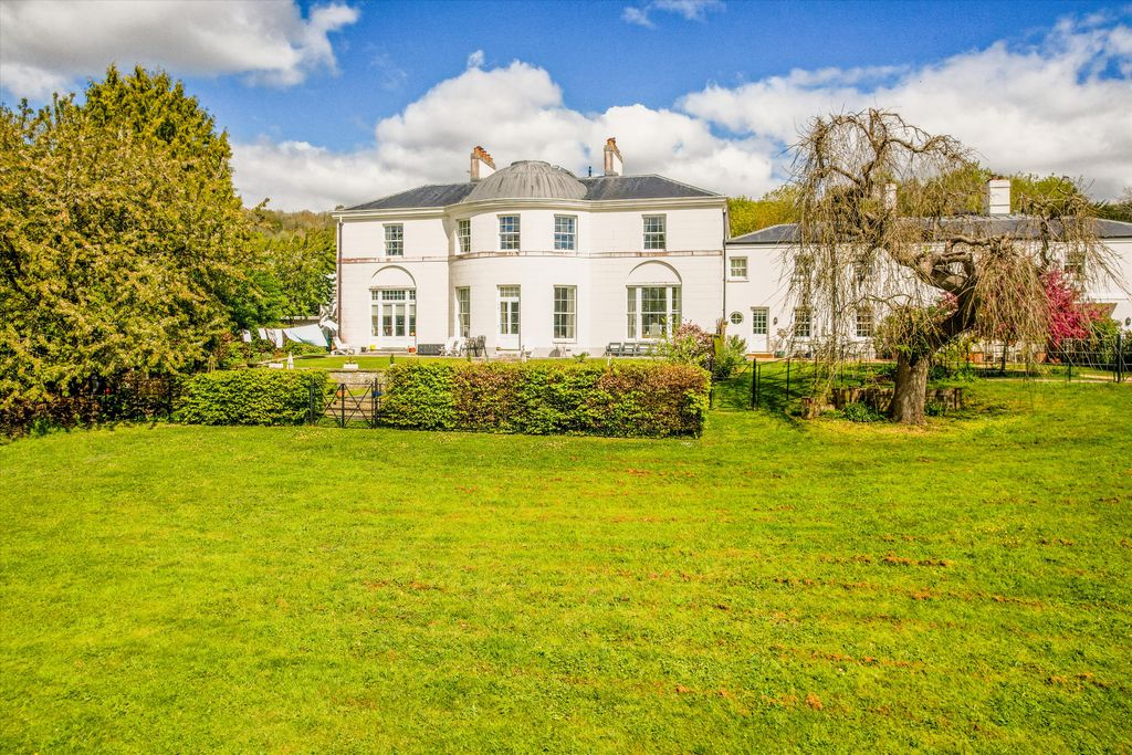 2 bed flat for saleGoring Place, Wrotham, Sevenoaks, Kent TN15