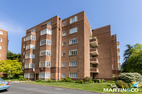 Viceroy Close, Edgbaston B5