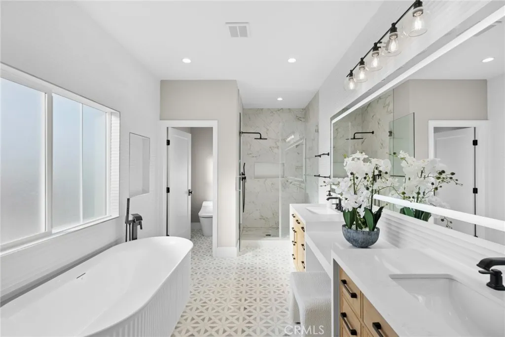 Additional image 65 of 4652 Charnock Dr, Irvine, CA 92604