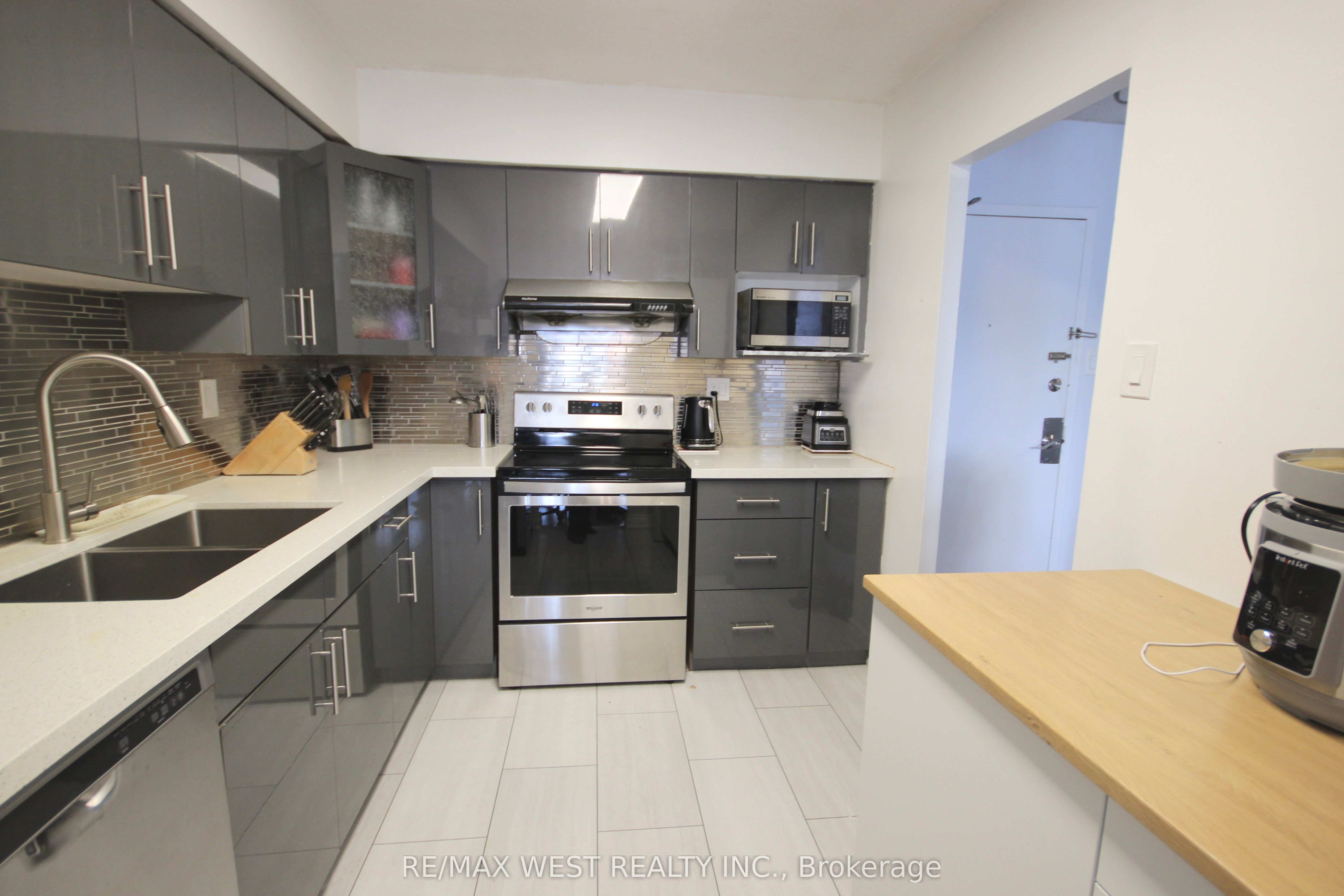Additional image 4 of 801-3380 Eglinton Avenue E, Toronto, ON, M1J 3L6