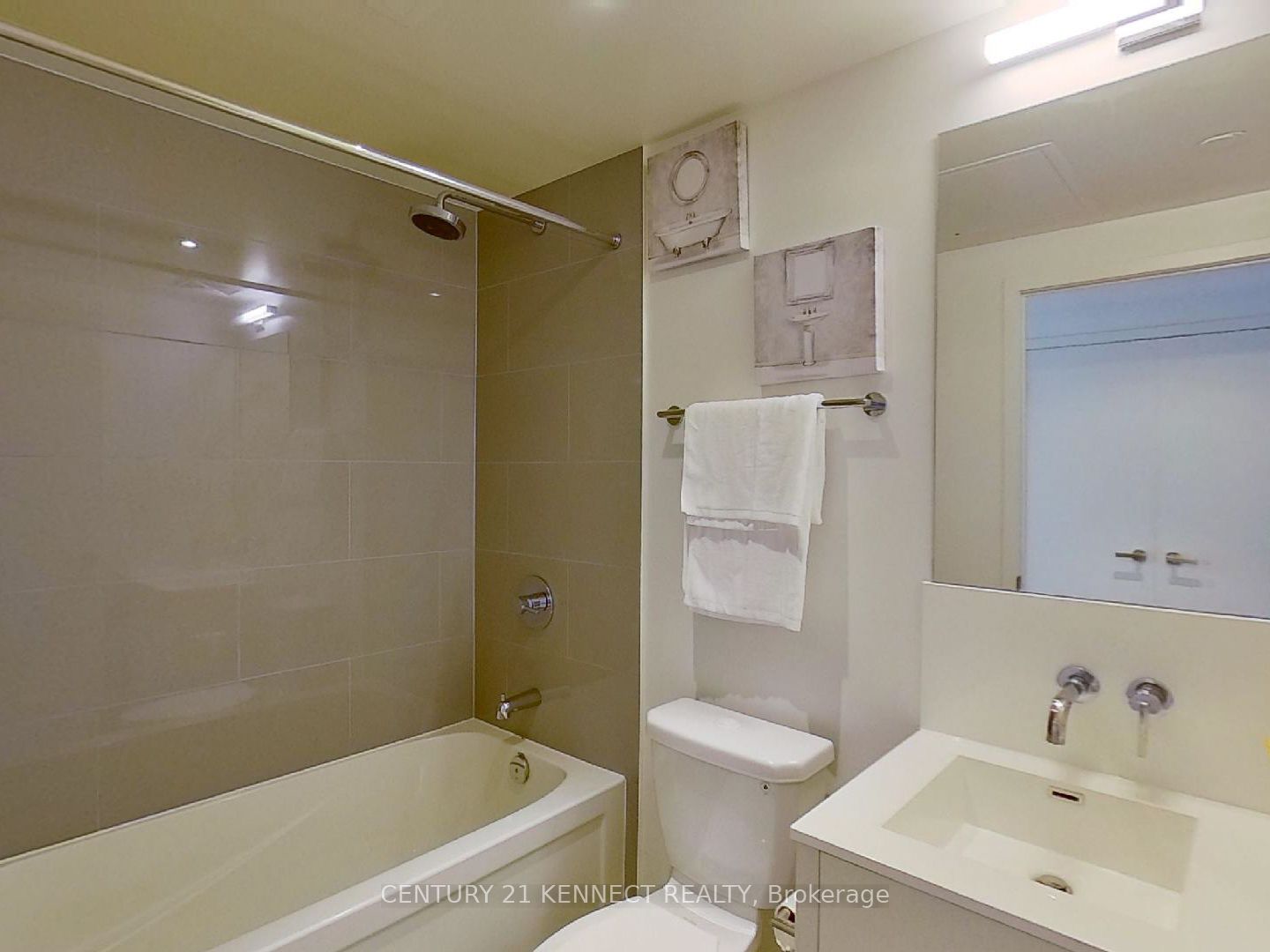 Additional image 6 of 1108-100 Harbour Street, Toronto, ON, M5J 1B7
