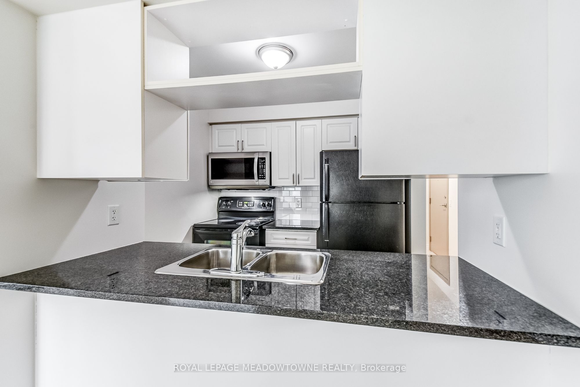 Additional image 6 of 909-70 Town Centre Court, Toronto, ON, M1P 0B2