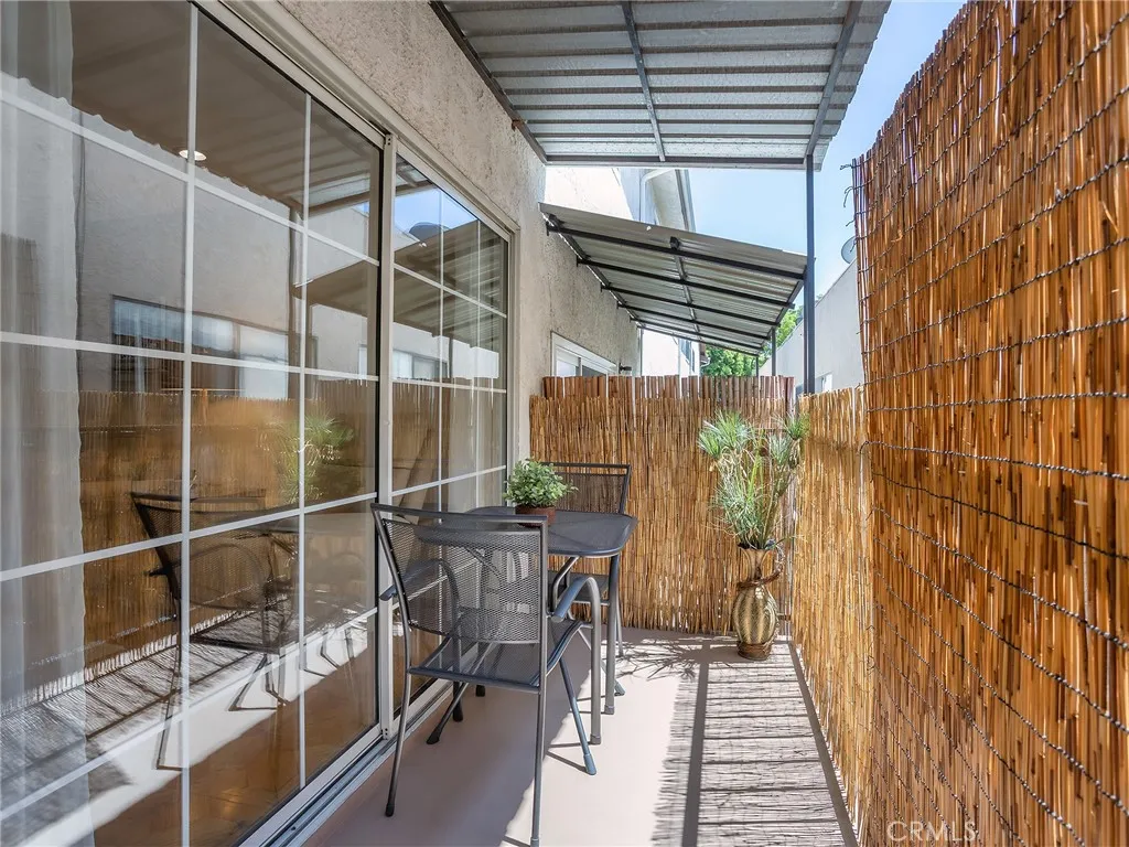 Additional image 57 of 557 E San Jose Avenue Unit 7, Burbank, CA 91501
