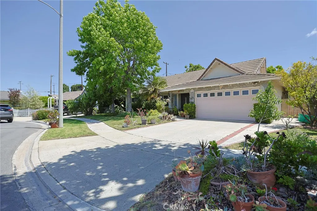 Additional image 2 of 990 S Siet Place, Anaheim, CA 92806