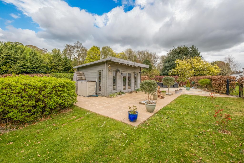 Additional image 21 of 2 bed flat for saleGoring Place, Wrotham, Sevenoaks, Kent TN15