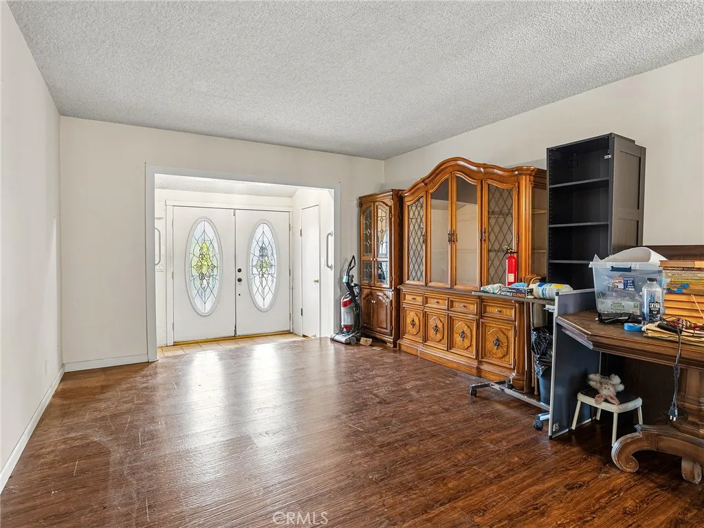 Additional image 67 of 836 N Parish Place, Burbank, CA 91506