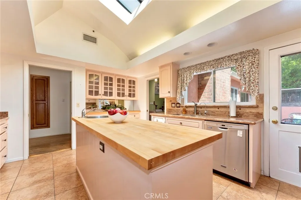 Additional image 54 of 743 E Grandview Ave, Sierra Madre, CA 91024