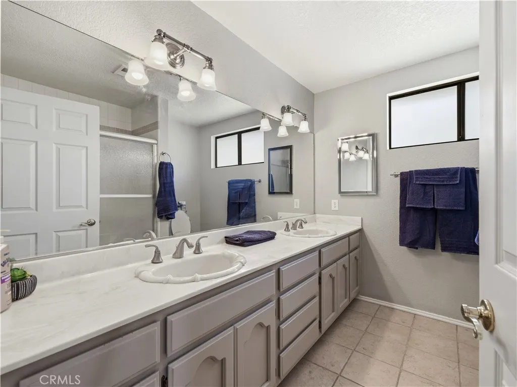 Additional image 29 of 22319 Lull Street, Canoga Park, CA 91304