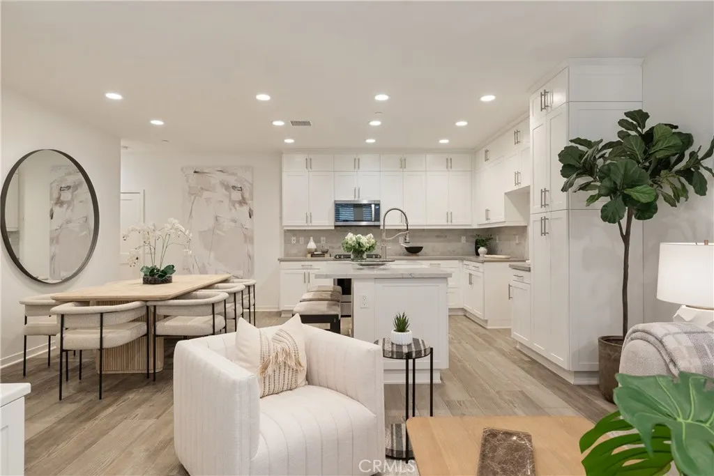 Additional image 2 of 118 High Meadow Mdw, Lake Forest, CA 92610