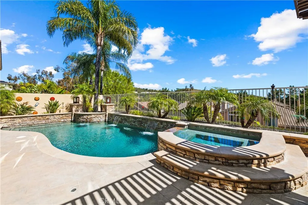 Additional image 2 of 32 Via Perico, Rancho Santa Margarita, CA 92688
