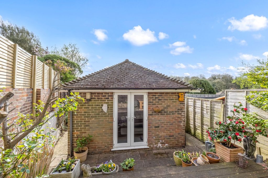 Additional image 19 of 3 bed detached bungalow for saleEastwick Close, Brighton BN1