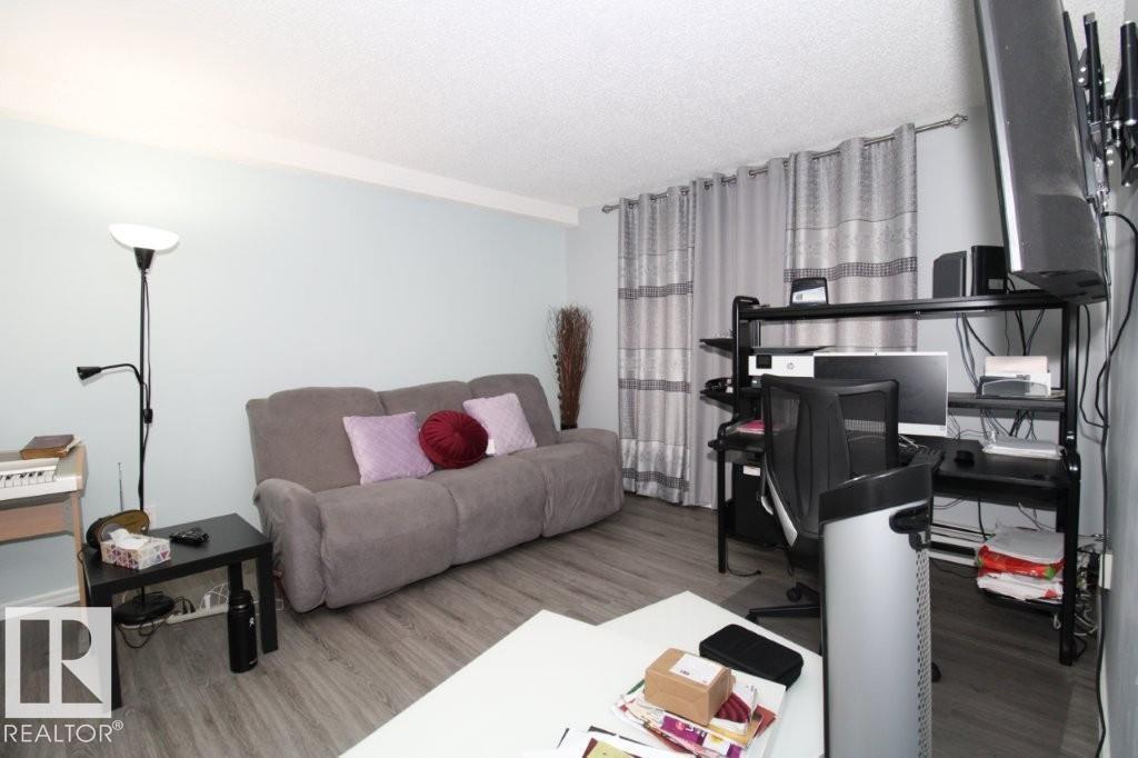 Additional image 6 of 104-1620 48 Street NW, Edmonton, AB, T6L5P1