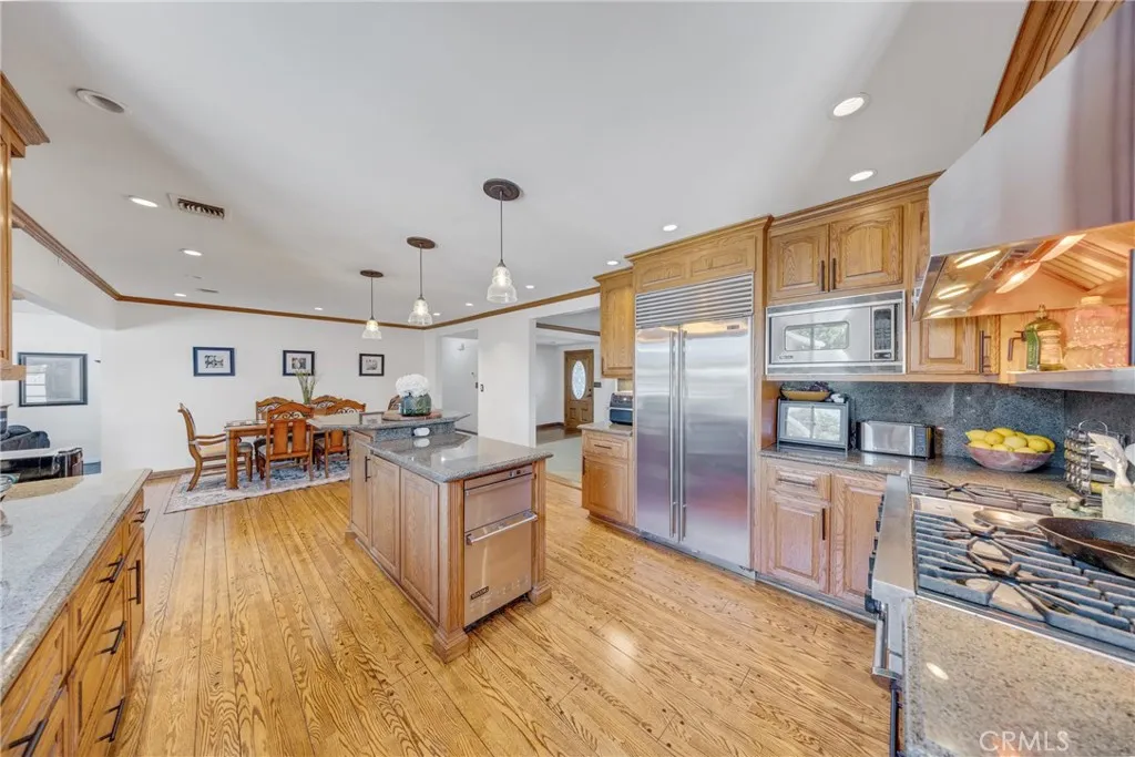 Additional image 80 of 204 S Wilson Ave, Covina, CA 91724