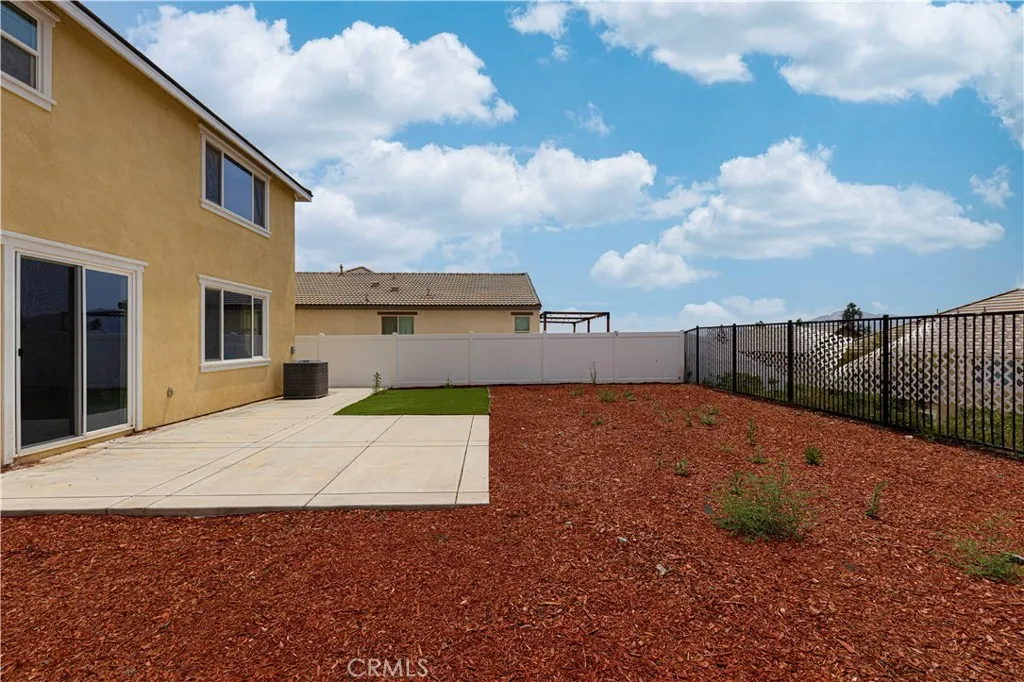 Additional image 21 of 2957 Flagstaff Dr, Jurupa Valley, CA 92509