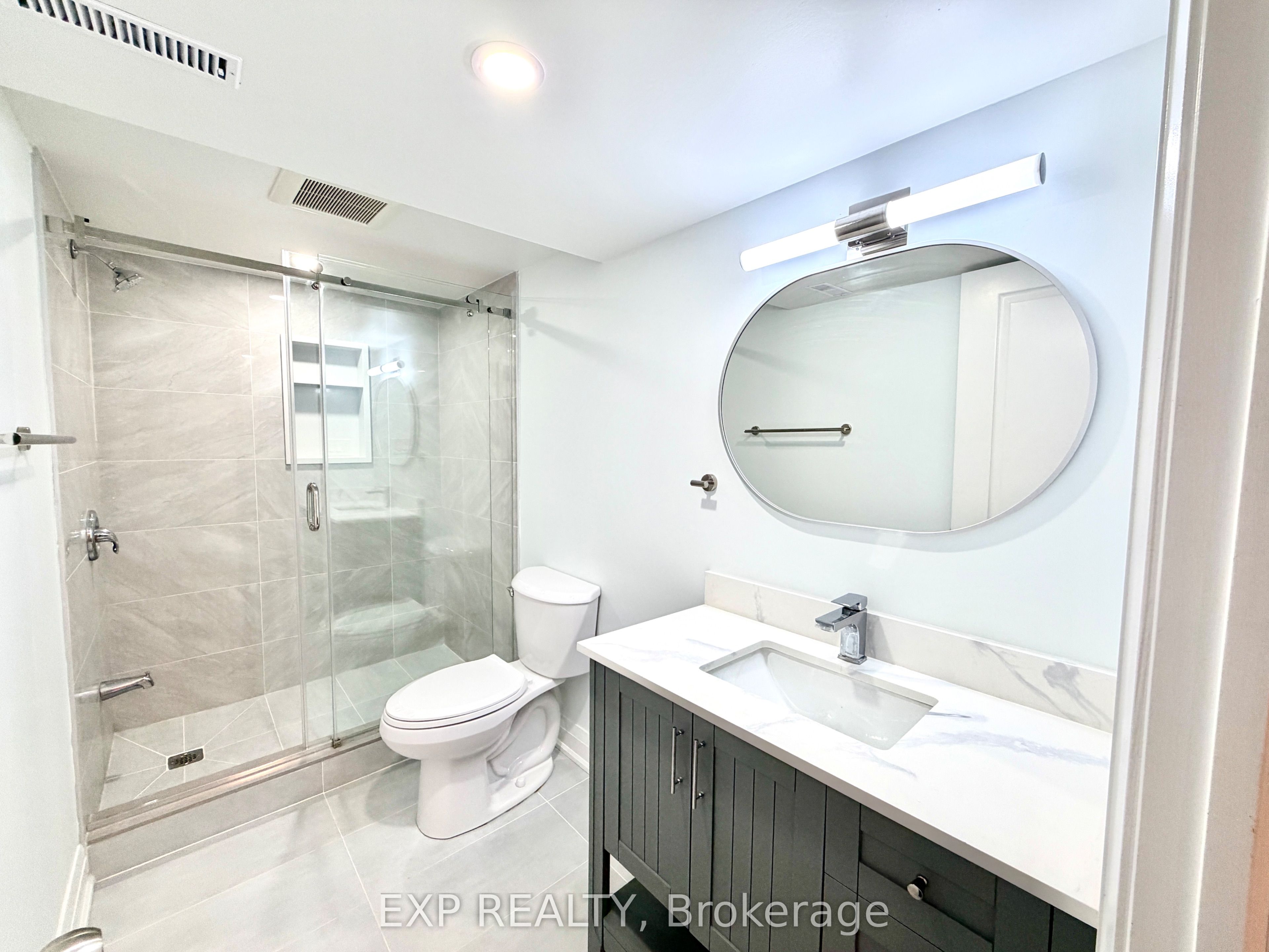 Additional image 5 of Lower-343 Chester Le Boulevard, Toronto, ON, M1W 2K8
