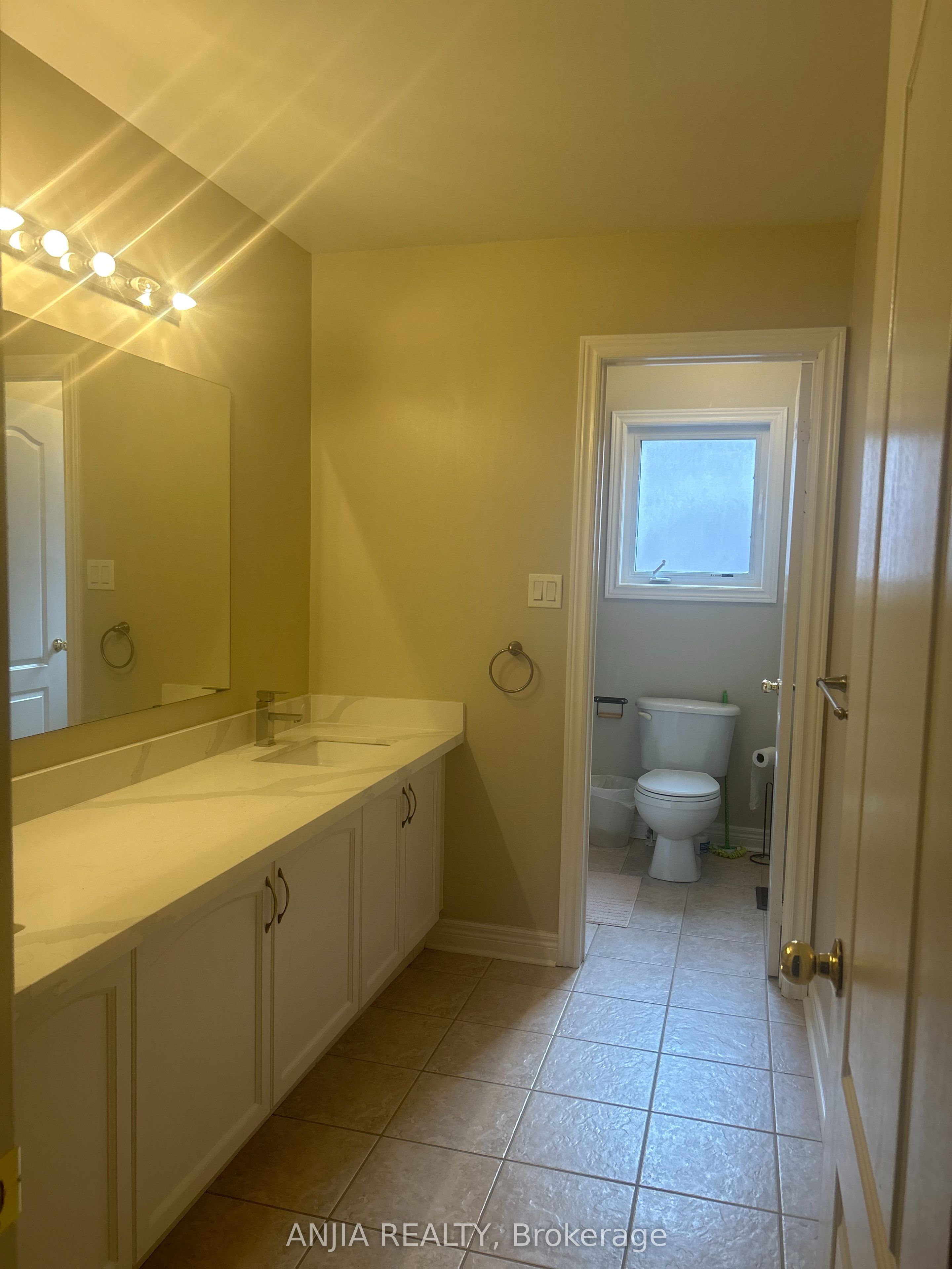 Additional image 6 of Bedroom #3-73 Gracedale Drive, Richmond Hill, ON, L4C 0S8