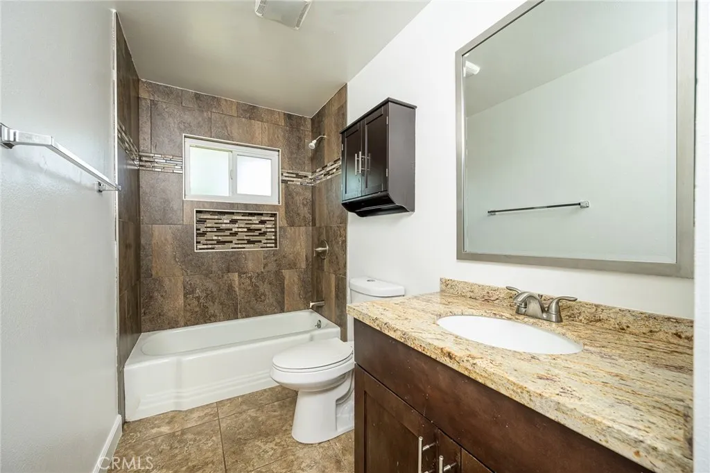 Additional image 4 of 25781 Plum Hollow Dr, Menifee, CA 92586