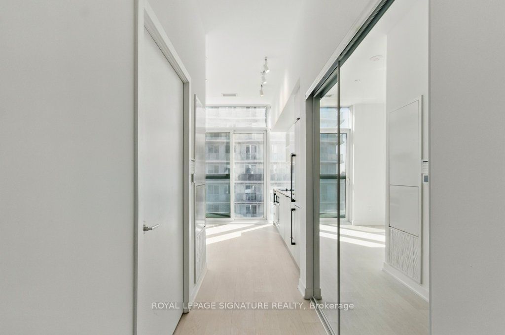 Additional image 4 of 901-252 Church Street, Toronto, ON, M5B 1Z2
