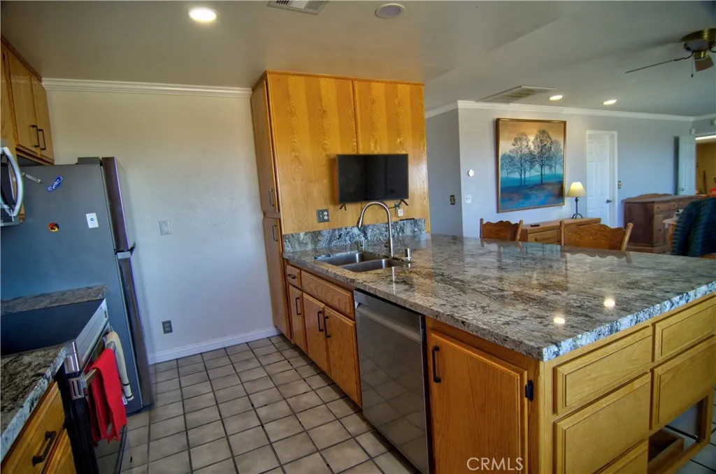 Additional image 19 of 51063 Joshua Tree Rd, Johnson Valley, CA 92285