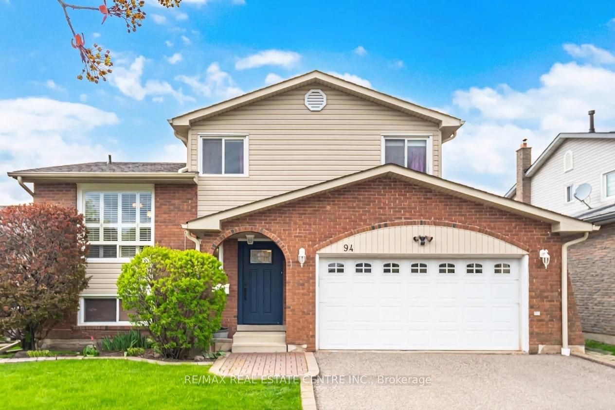 94 Blackthorn Lane, Brampton, ON, L6V 3K8