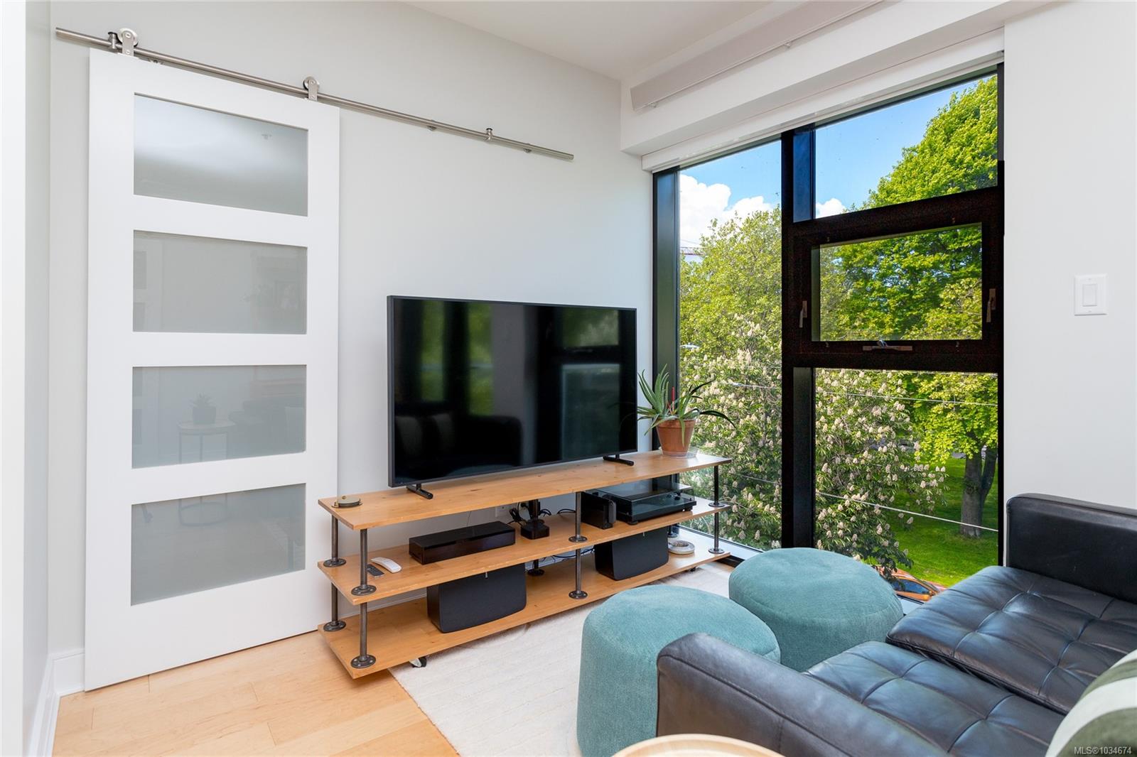 Additional image 6 of N408-1105 Pandora Avenue, Victoria, BC, V8V 3P9