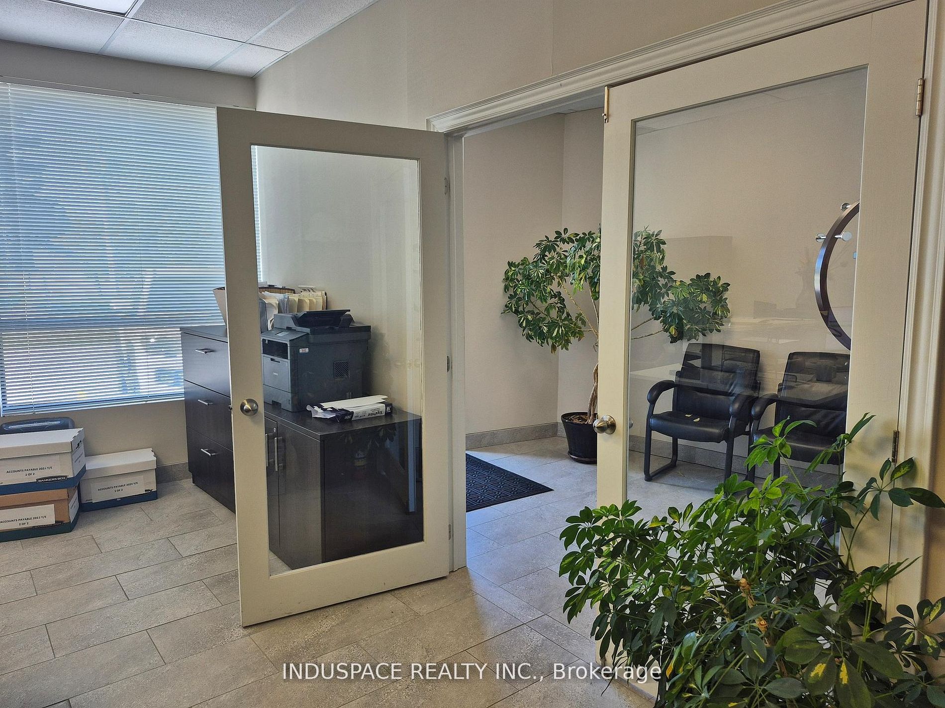 Additional image 3 of #1-1080 Tristar Drive, Mississauga, ON, L5T 1P1