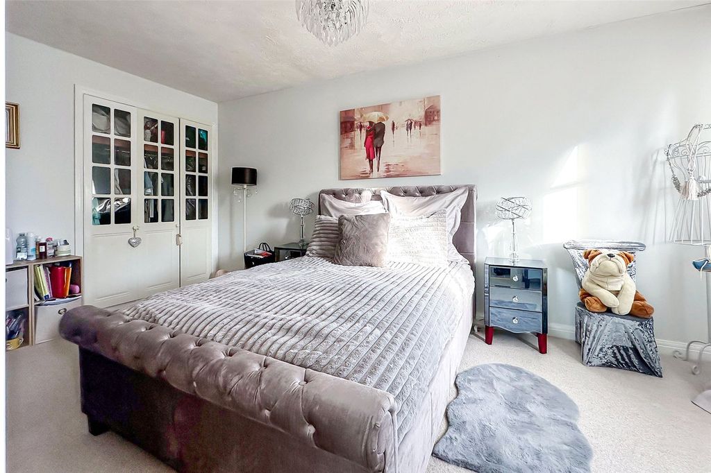 Additional image 10 of 4 bed detached house for saleColumbine Way, Littlehampton, West Sussex BN17