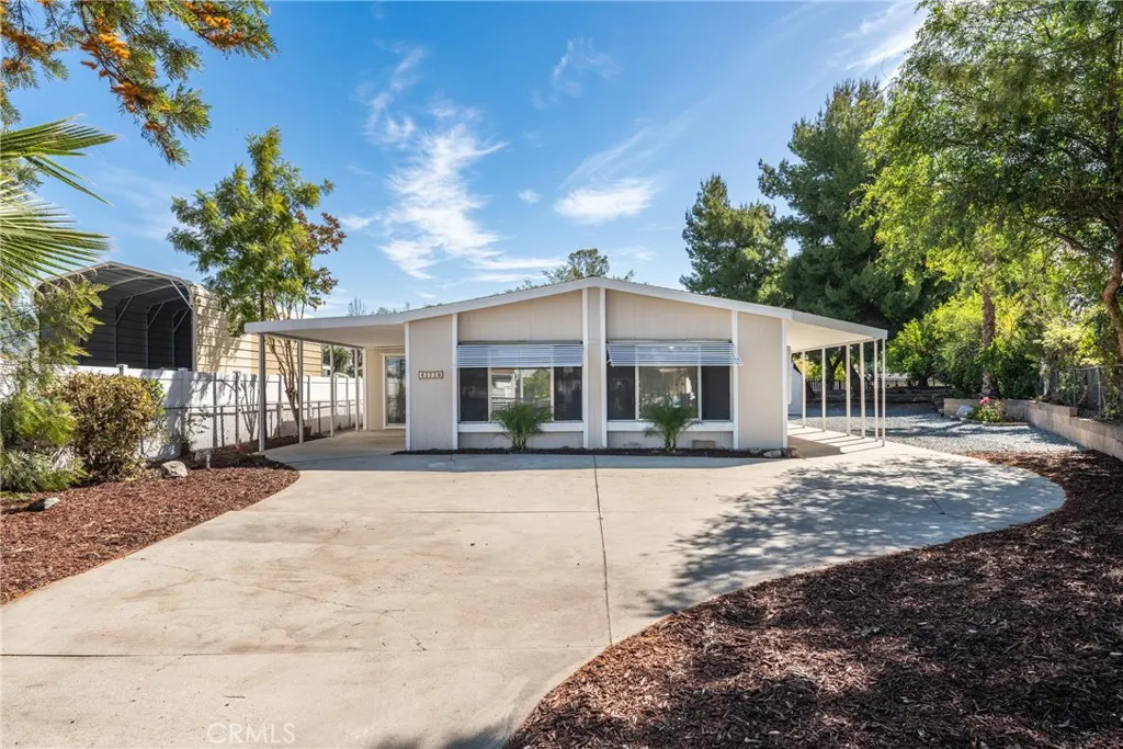 43770 Jared Ln, Hemet, CA 92544 photo 2