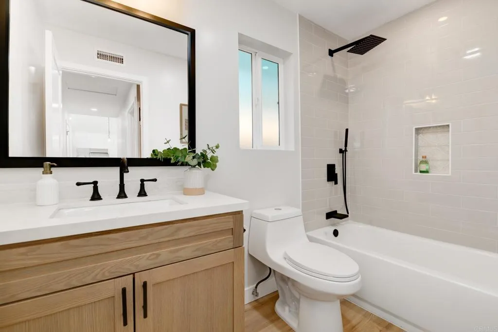Additional image 39 of 10966 Red Rock Dr, San Diego, CA 92131