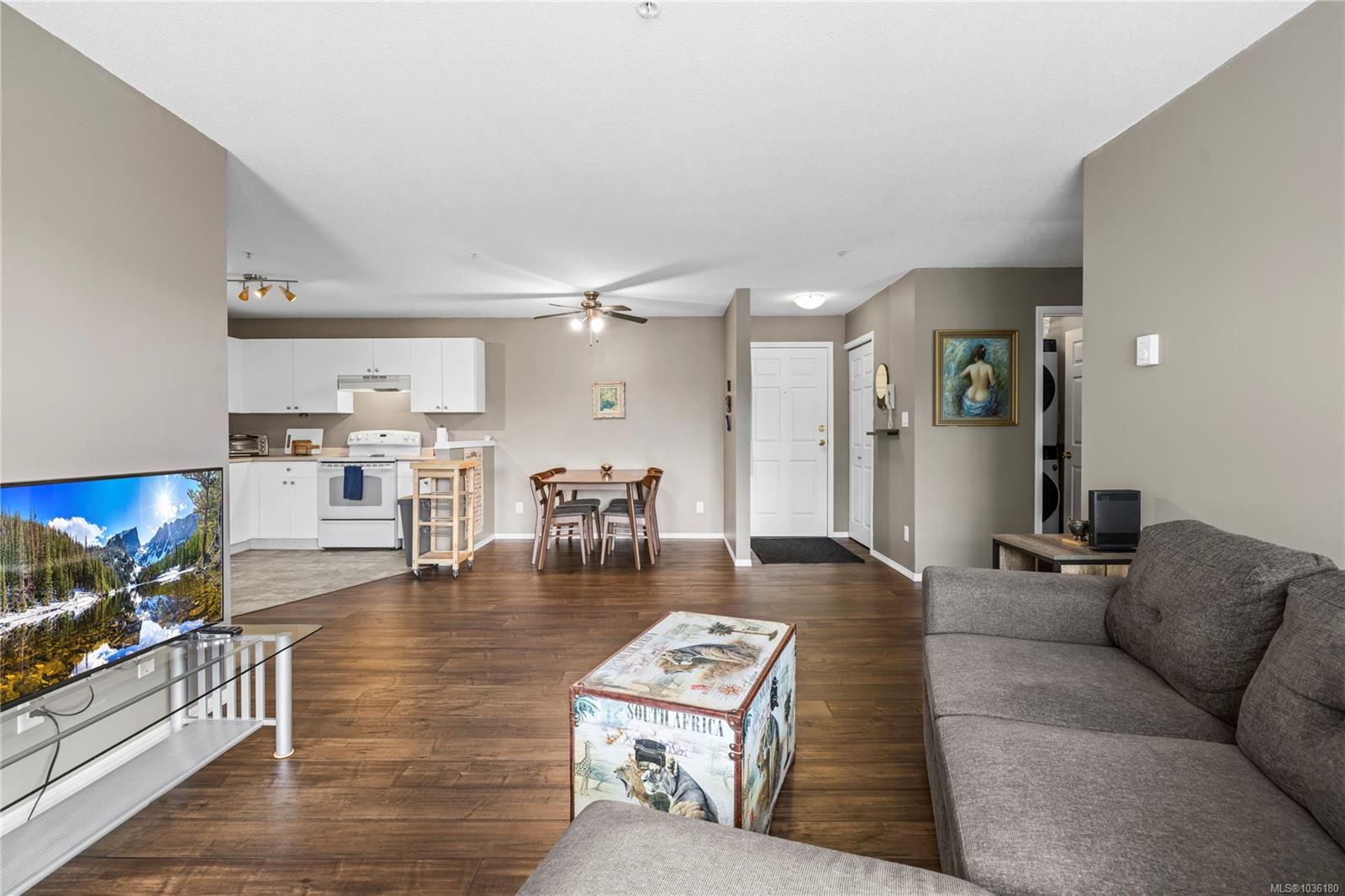Additional image 3 of 302-690 Third Street, Nanaimo, BC, V9R 1W8