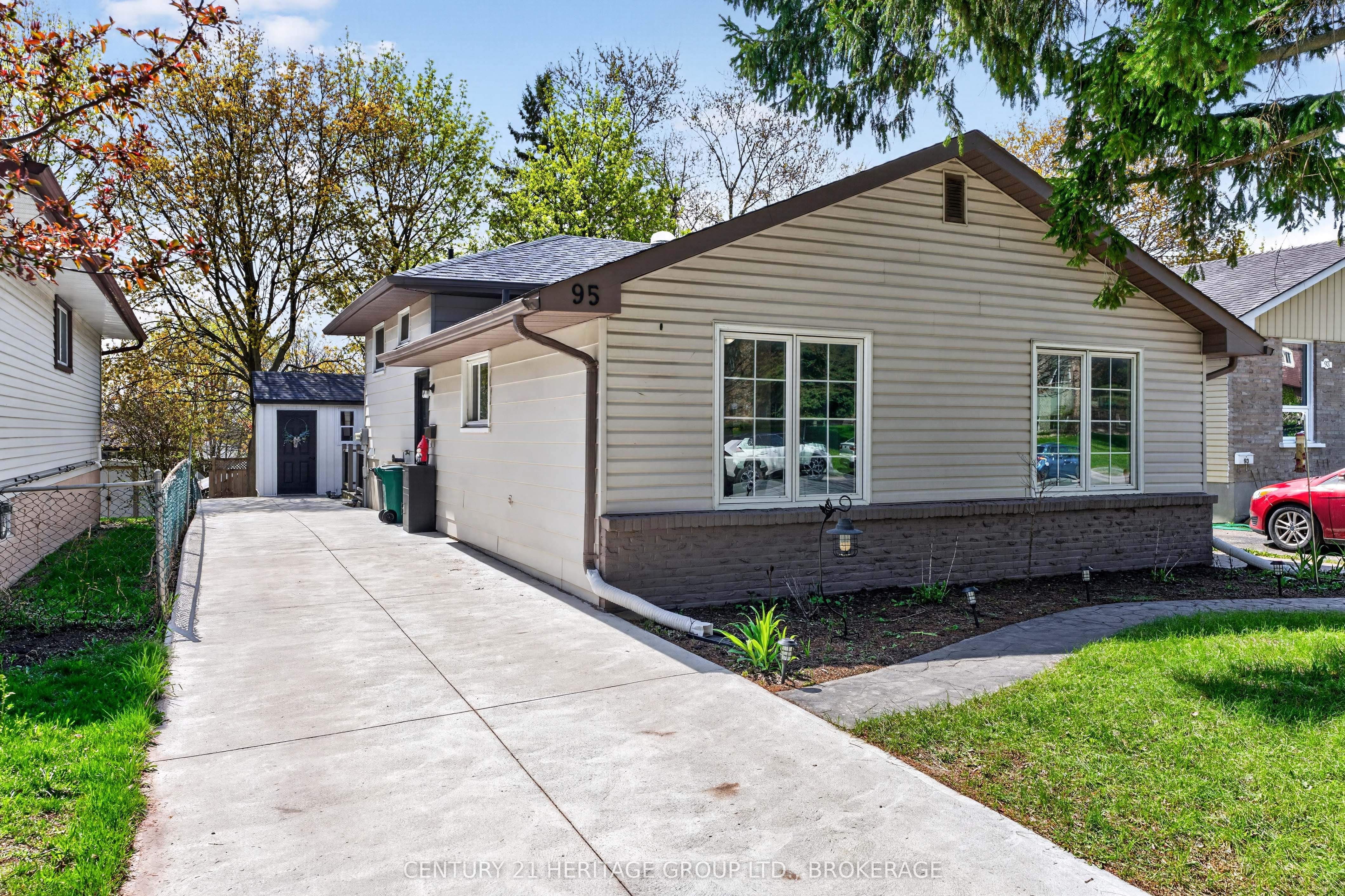 Additional image 2 of 95 Virginia Drive, Kingston, ON, K7K 5Y3