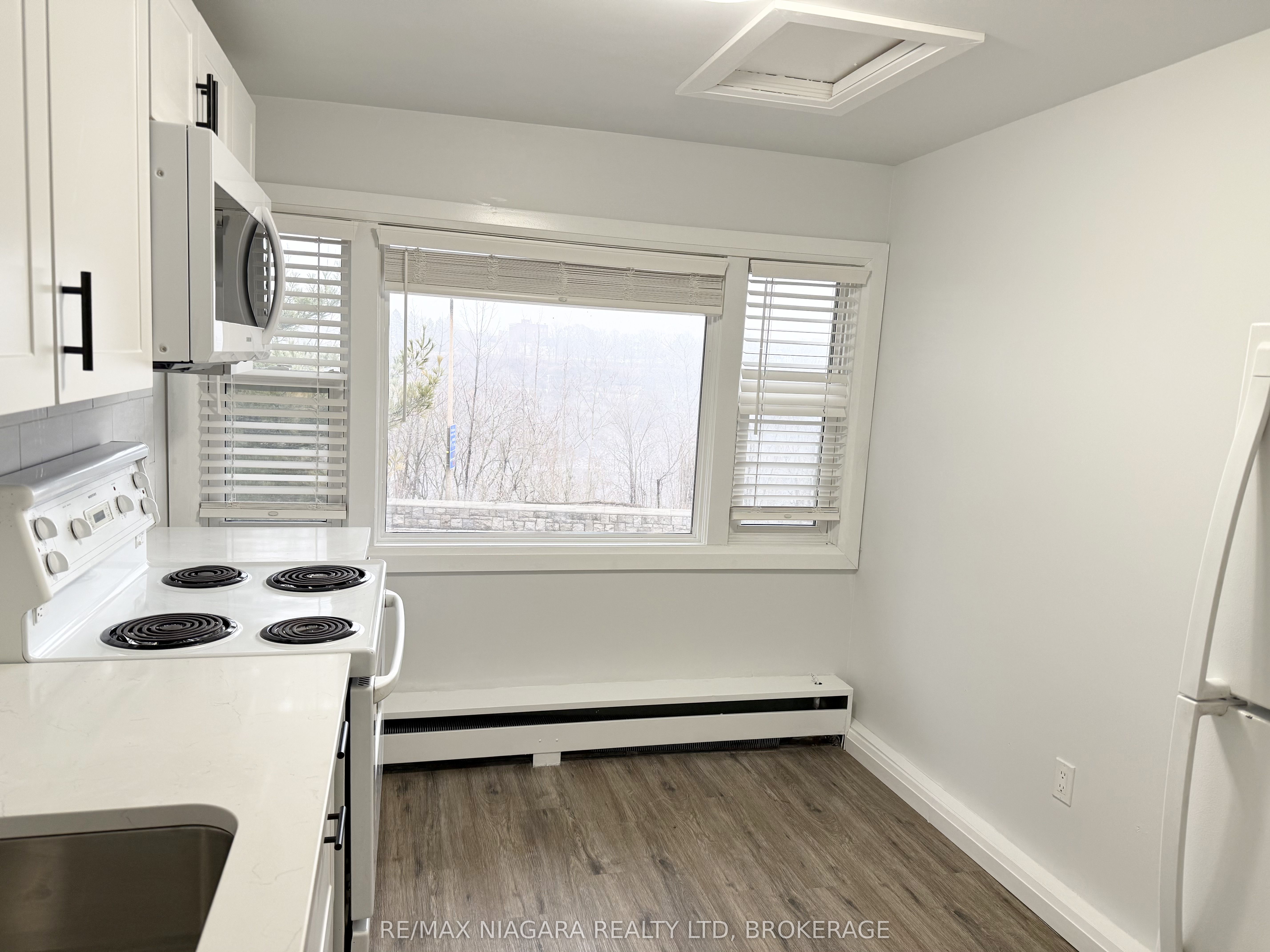 Additional image 6 of Unit 4-4711 River Road, Niagara Falls, ON, L2E 3G2