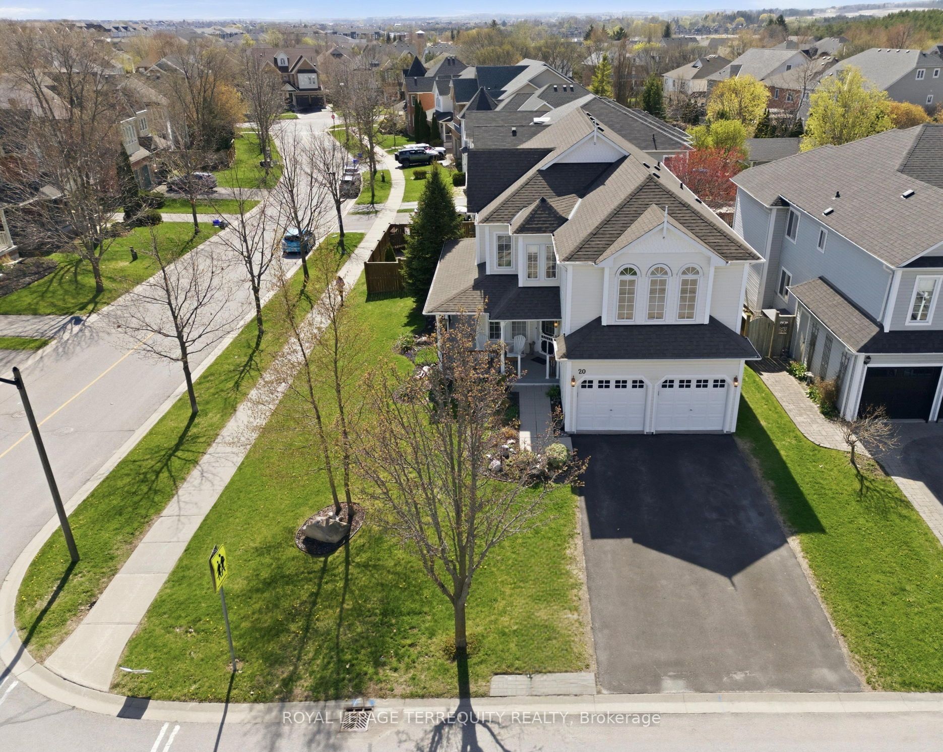 Additional image 4 of 20 Selkirk Drive, Whitby, ON, L1M 2E6