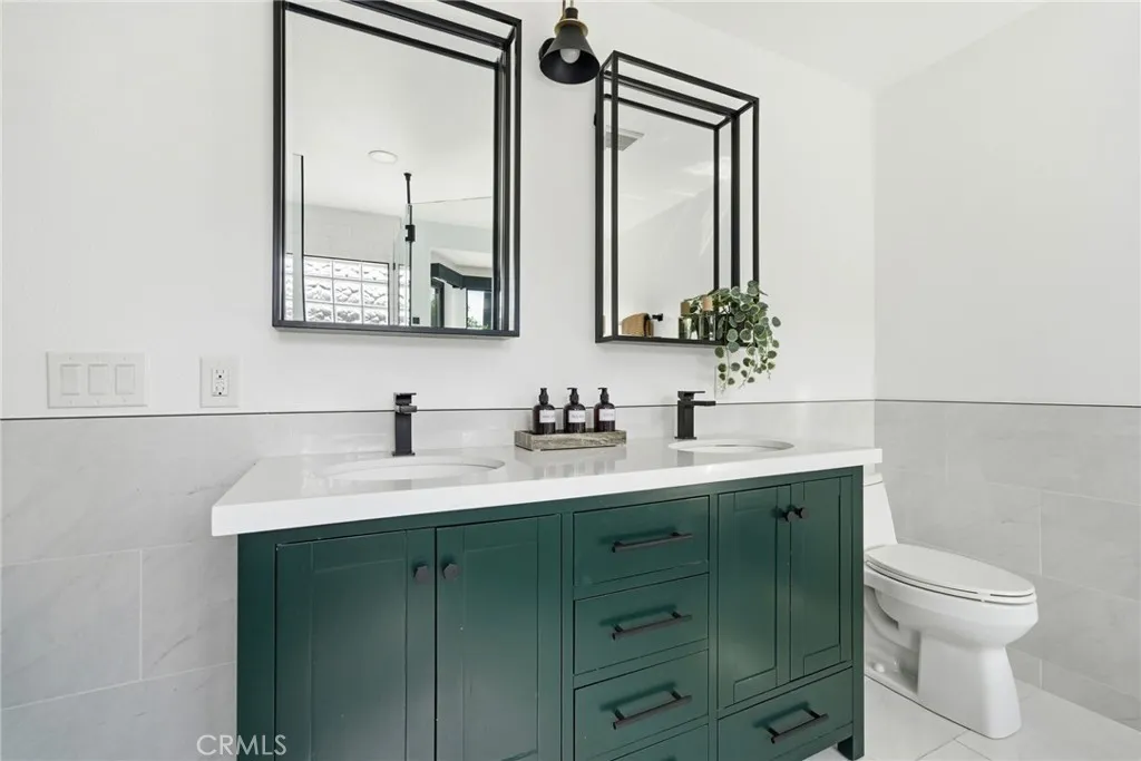 Additional image 28 of 3000 Country Club Drive, Costa Mesa, CA 92626